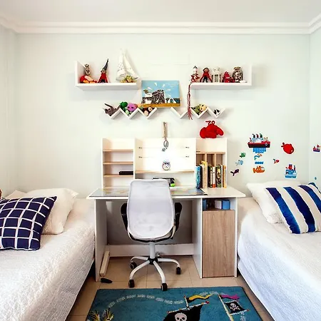 Los Corales Townhouse Apartment *