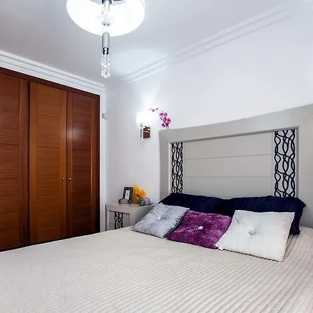 Los Corales Townhouse Apartment *