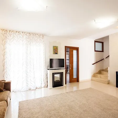 Los Corales Townhouse 公寓